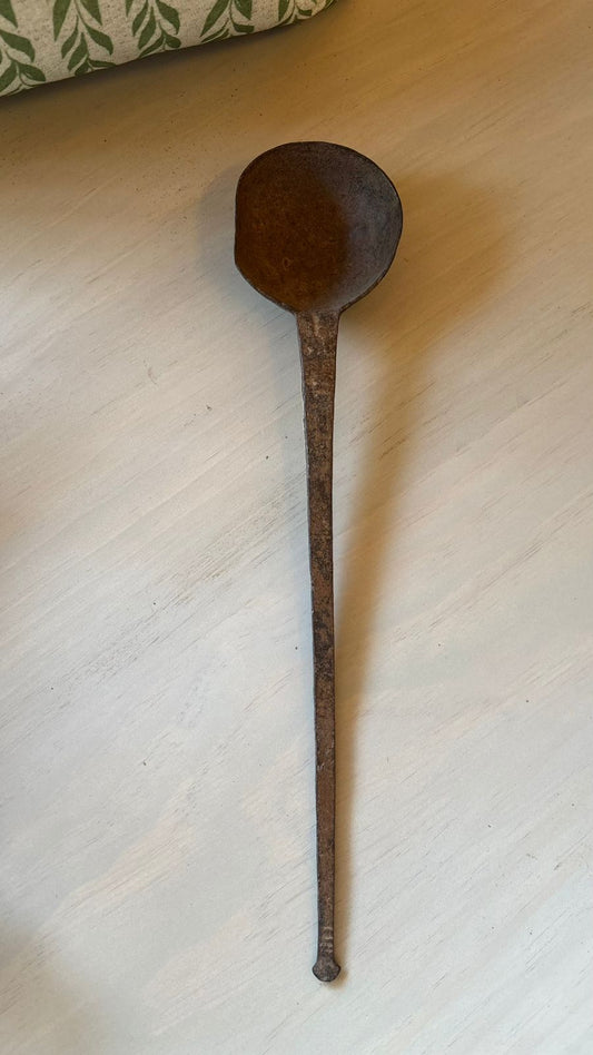 Cucharon antiguo recto diseño 1