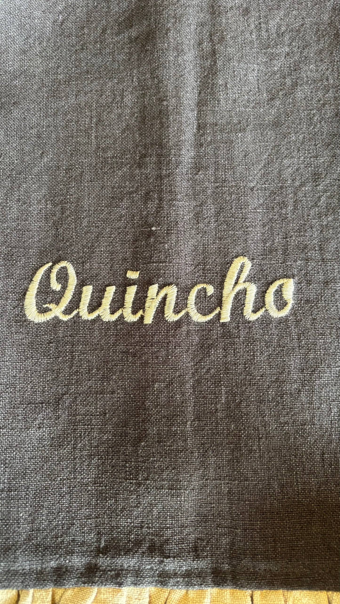 Paño lino marengo vuelos natural bordado quincho