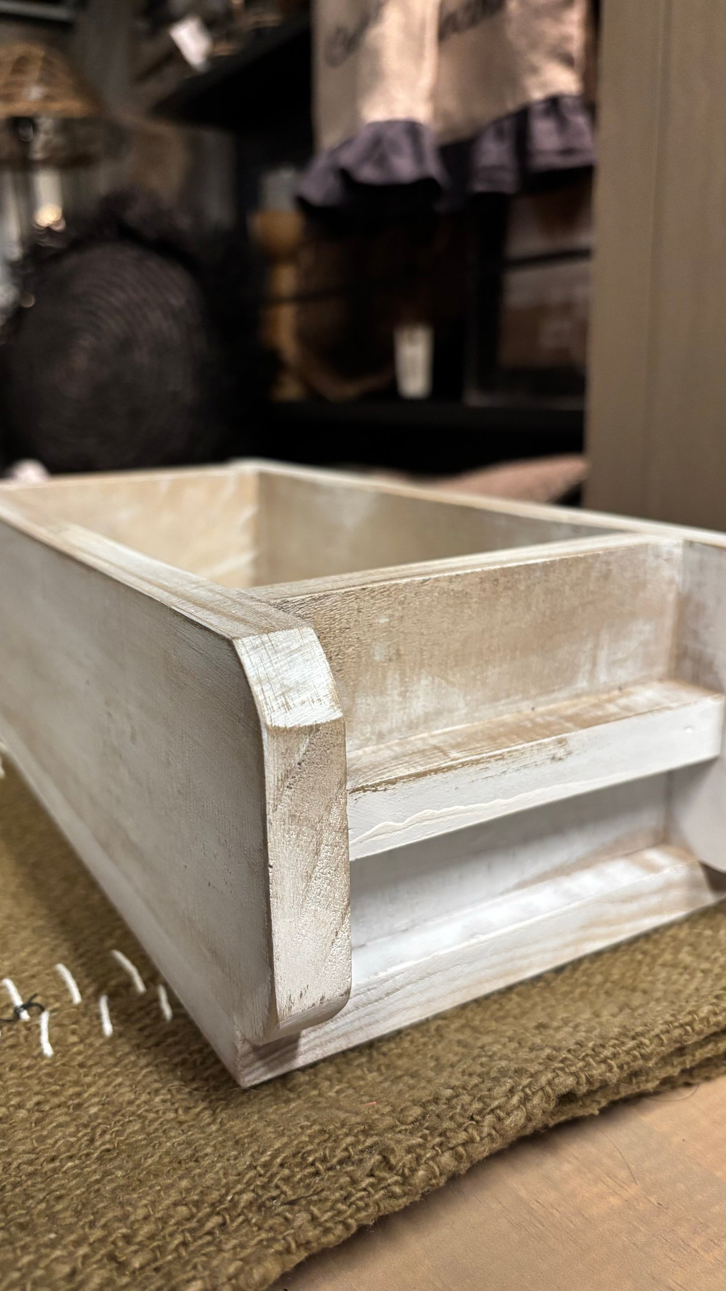 Caja multiuso pátina blanca