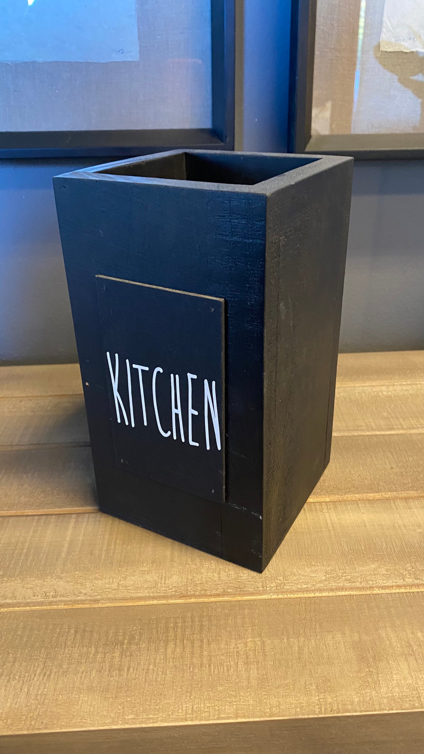 Caja kitchen pátina negra
