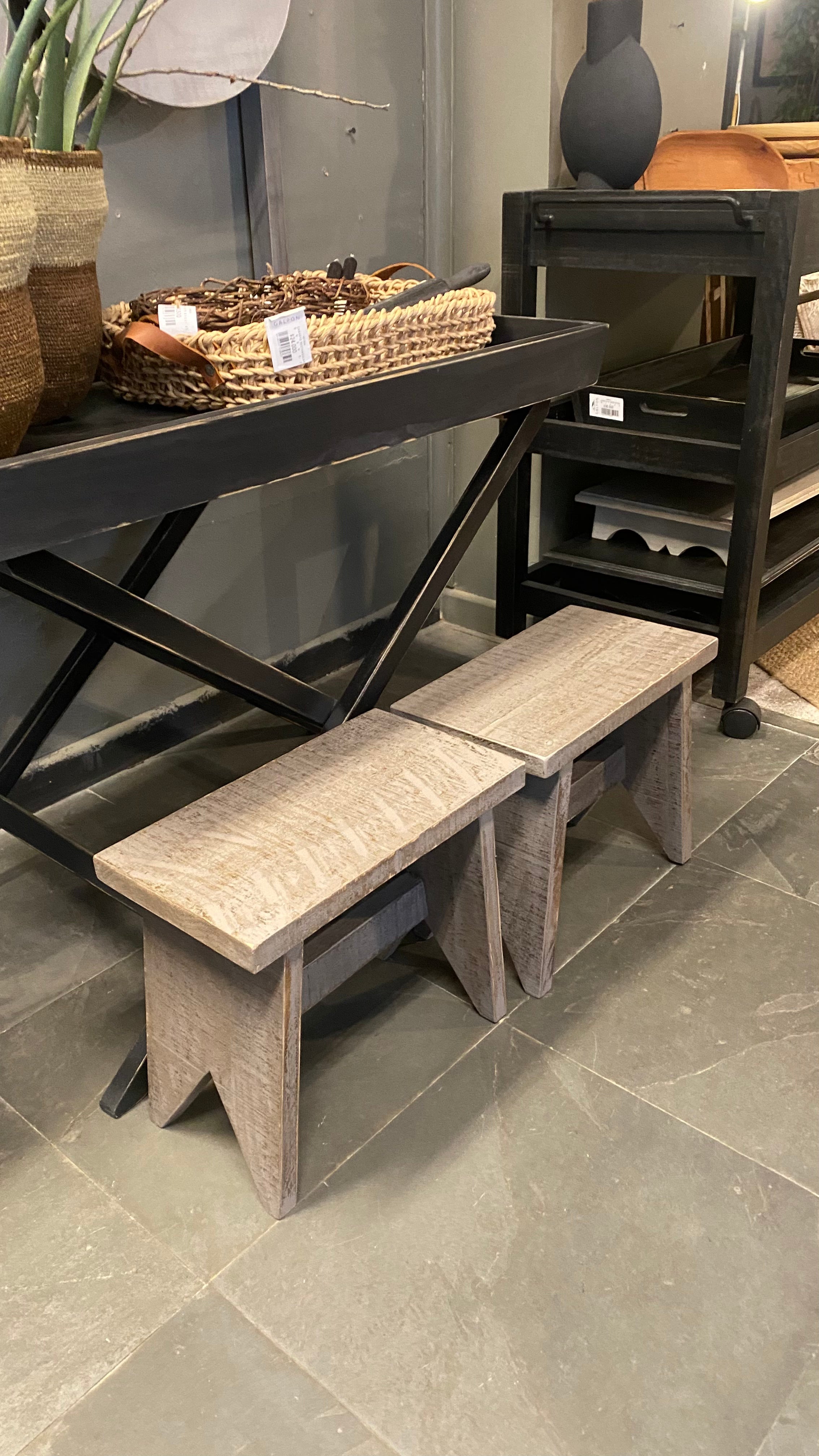 Banquito rustico 35x20x30 patina taupe
