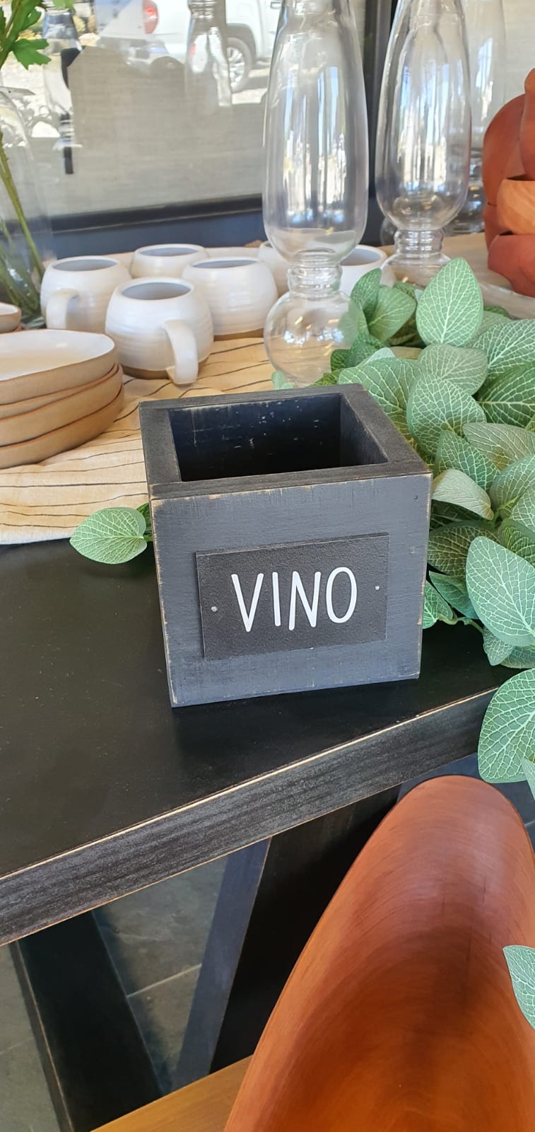 Porta vino negro 13x13x12