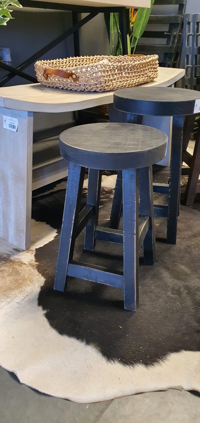 Piso rustico redondo 25x40 patina negra