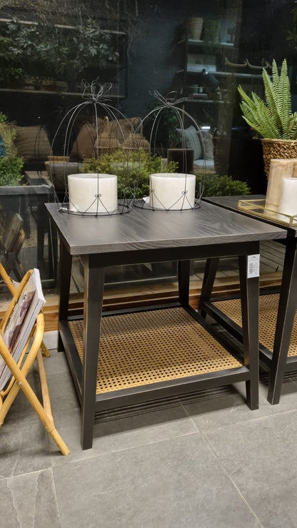 Mesa lateral repisa junco 55x55x55 pátina negra