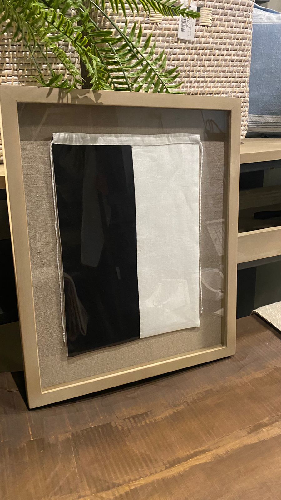 Cuadro banderin vertical negro blanco marco rustico 40x49