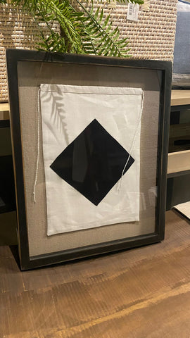Cuadro banderin rombo negro marco negro 40x49
