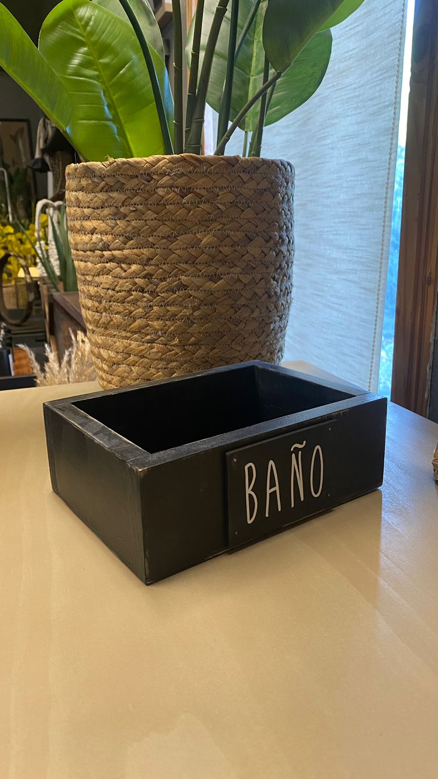 Caja de baño 20x15x7 patina negra