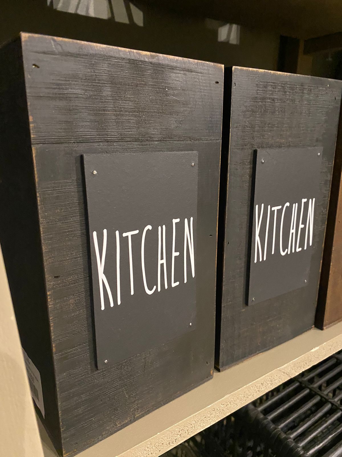 Caja kitchen patina negra