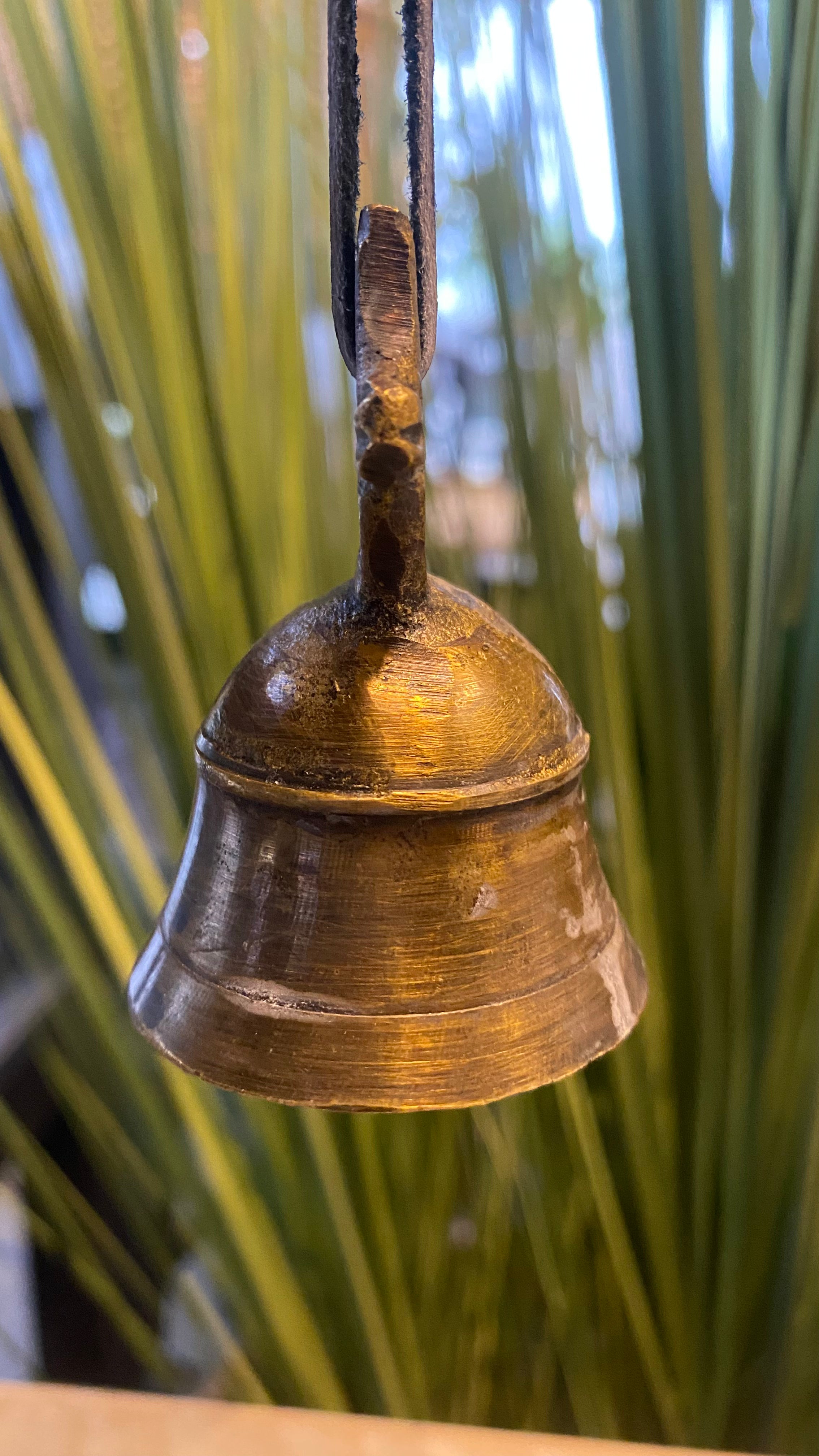 Mini campana bronce